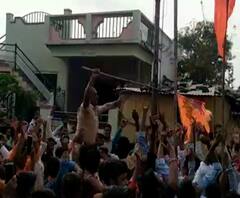 Nanded Police Viral Dance | नांदेडमध्ये पोलीस निरीक्षकाचा डान्स व्हायरल,गर्दीत नाचताना कोरोनाचा विसर