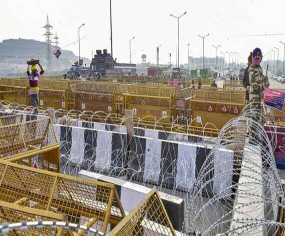 किसानों के चक्का जाम में Ghazipur Border, Lucknow और Agra में कैसे दिखे हालात | Kisan Andolan 