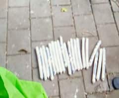 Explosives near Ambani's House | अंबानींच्या घराजवळच्या कारमध्ये जिलेटिनच्या 25 कांड्या,धमकीचं पत्र