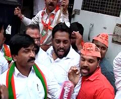 Kolhapur | वीजबिल सवलतीच्या मुद्द्यावर भाजप आक्रमक, कोल्हापूरमध्ये भाजप कार्यकर्त्यांचा रस्त्यावर गोंधळ