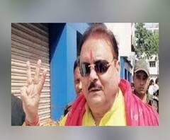 আজ বাংলায়: 'যে সকল কর্মী TMC ছেড়ে চলে গিয়েছেন, গঙ্গাজল দিয়ে তাঁদের পা ধুইয়ে দেব', তৃণমূলত্যাগীদের কটাক্ষ Madan Mitra-র