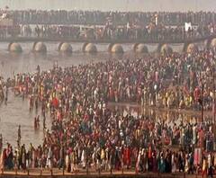 Vrindavan Kumbh के अनेक रंग, देखिए यहां एक संग | Ganga Savera | ABP Ganga 
