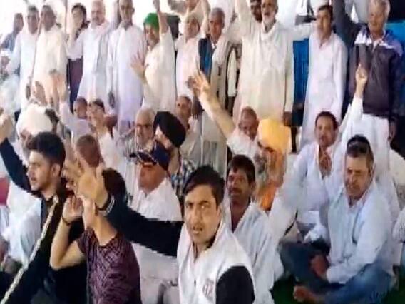 अब 100 रुपये प्रति किलो दूध बेचेंगे किसान, हिसार में सतरोल खाप का फैसला