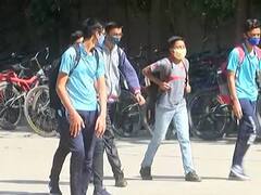 Gandhinagar: આજથી ધોરણ 6થી 8ના વર્ગો શરૂ, જાણો સ્કૂલોએ શું રાખવી પડશે કાળજી?