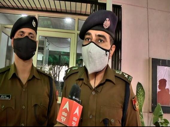 Delhi Police के Additional DCP Sudhanshu Dhama ने 26 जनवरी को भीड़ से कैसे अपने जूनियर अफसर को बचाया
