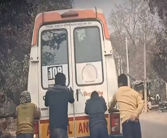 ये क्या !, खुद ही 'बीमार' है पीलीभीत का स्वास्थ्य सेवा सिस्टम ! | Mudde Ki Baat 