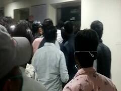 लिफ्ट सहित नीचे गिरे Kamalnath और दूसरे कांग्रेस नेता, बाल-बाल बची जान