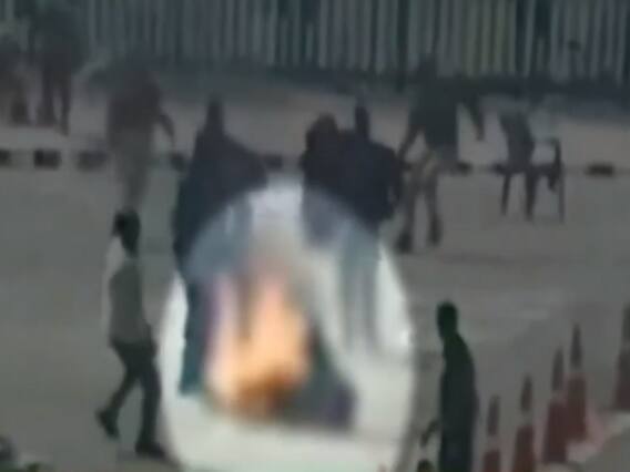 Lucknow : जमीन विवाद से जुड़ा मामला, सुनवाई ना होने के कारण एक शख्स ने की आत्मदाह की कोशिश