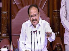 किसानों के मुद्दे पर राज्यसभा में जोरदार हंगामा, तीन सांसद किए गए बाहर