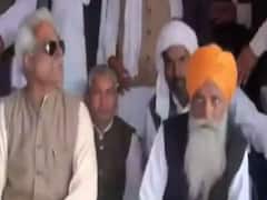 किसान आंदोलन में दो फाड़ होने के आसार, Rakesh Tikait के बयान से संयुक्त किसान मोर्चा नाराज