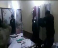 पंचायत चुनाव से पहले घमासान, वोटर लिस्ट को लेकर हुआ बवाल, वीडियो वायरल | UP Panchayat Election 