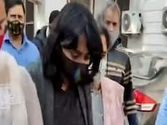 Disha Ravi की गिरफ्तारी पर विपक्ष का सरकार पर निशाना