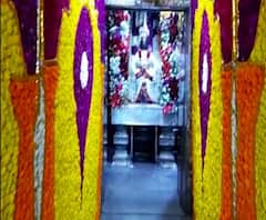 Vasant Panchami | विठ्ठल रुक्मिणीचा आज शाही विवाह सोहळा, 5 टन रंगीत फुलांनी विठ्ठल मंदिर सजलं