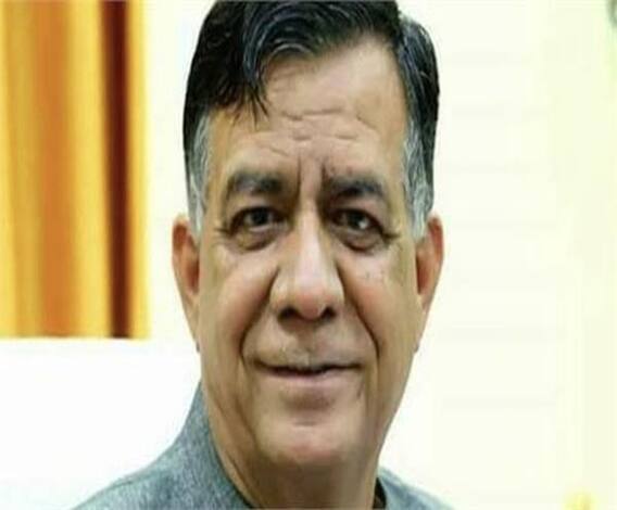 UP को मैन्युफैक्चरिंग हब बनाने पर Yogi सरकार का जोर | Satish Mahana 