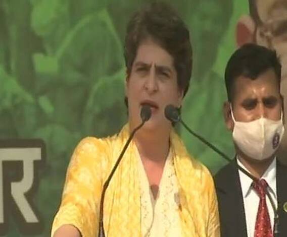  Priyanka Gandhi ने PM Modi का नाम लेकर पूछे कई सवाल | Muzaffarnagar Mahapanchayat 