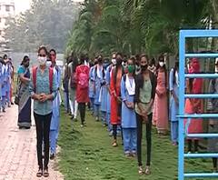 Coronavirus | राज्यातील विद्यार्थी Coronaच्या विळख्यात; साताऱ्यातील 16 शाळा बंद | स्पेशल रिपोर्ट