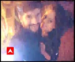  নীল-তৃণার বিয়ের আসরে হাজির মুখ্যমন্ত্রী, দিলেন আর্শীবাদ