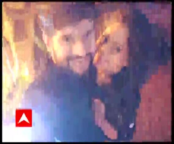  নীল-তৃণার বিয়ের আসরে হাজির মুখ্যমন্ত্রী, দিলেন আর্শীবাদ