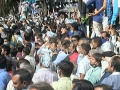 Surat: CM અરવિંદ કેજરીવાલના મેગા રોડ શોમાં ઉમટી ભારે ભીડ, જુઓ વીડિયો