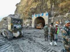 आगे लोग पीछे सैलाब ! Uttarakhand तबाही का नया वीडियो आया सामने | Chamoli Glacier Burst