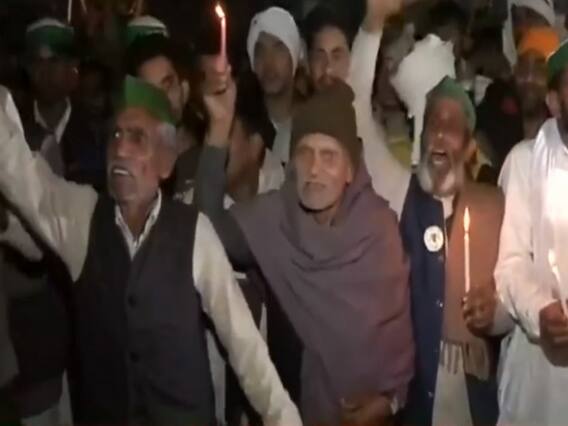 Two Years of Pulwama Attack: गाजीपुर बॉर्डर पर कैंडल मार्च निकाल किसानों ने शहीदों को दी श्रद्धांजलि