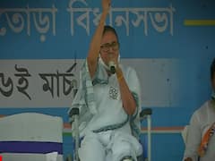 WB Polls 2021 : दो दिन पहले क्यों बंगाल आ रहे हैं Modi? Mamata के बाउंसर पर छक्का मारने को बेताब BJP