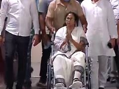 बंगाल चुनाव में ममता का डबल अवतार- सहानुभूति की राजनीति, चंडी पाठ की रणनीति | पंकज का पंच | 13 March 2021