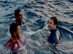 क्या 22 साल बाद G-23 नेताओं की वजह से फिर पड़ेगी Congress में फूट? | भारत की बात (02.03.2021)