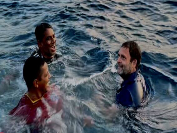 क्या 22 साल बाद G-23 नेताओं की वजह से फिर पड़ेगी Congress में फूट? | भारत की बात (02.03.2021)