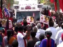 Tamil Nadu: एम के स्टालिन की रैली में उमड़ी भारी भीड़