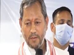 उत्तराखंड CM के फटी जींस वाले बयान का विरोध, दिल्ली में महिला कांग्रेस कार्यकर्ताओं ने किया प्रदर्शन