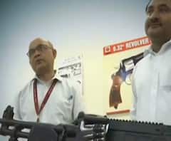 Made in Kanpur की ये LMG सबसे घातक है, 1 मिनट में 600 राउंड फायर | Mudde Ki Baat 