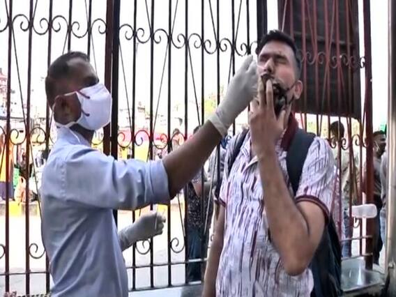 कोरोना के बढ़ते मामलों को देखते हुए रेलवे स्टेशन पर शुरु हुई रैंडम टेस्टिंग