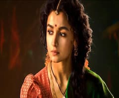 Alia Bhatt का सीता वाला लुक देखा क्या ! | Entertainment Superfast News | 16 March 