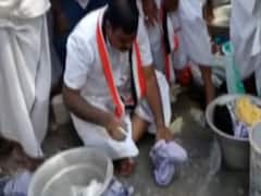 Tamilnadu Polls: चुनाव प्रचार तेज, स्टालिन की सभा में जबरदस्त भीड़, AIADMK उम्मीदवार ने कपड़े धोए