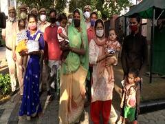 Lockdown में गर्भवती महिलाओं के लिए मसीहा बने PCR पुलिसकर्मियों को सम्मानित करेगी Delhi Police