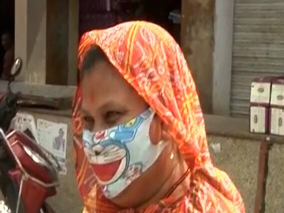 Ground Report: दिल्ली में मास्क ना पहनने पर कट रहा चालान; राजधानी में रोज बढ़ रहे कोरोना के मामले