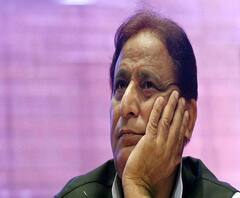 आजम खान को जेल पहुंचाने वाले IAS को प्रमोशन, योगी सरकार ने बनाया कमिश्नर | Mudde Ki Baat 