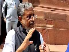 न्यूज कंपनियों के साथ राजस्व साझा करें गूगल-फेसबुक जैसी कंपनियां- सुशील मोदी की कानून बनाने की मांग