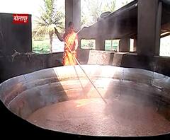 Womens Day 2021 | कांचनताई बनल्या सर्वोत्तम 'गुळव्या'; गुऱ्हाळघरातील पुरषी मक्तेदारी मोडीत