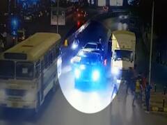 Antilia Case: सामने आया एक CCTV फुटेज, वाजे और मनसुख के साथ होने का शक