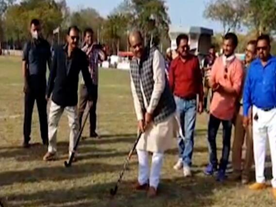 Kota : जब Om Birla ने थामी Hockey, खिलाड़ियों के बीच बने खिलाड़ी 
