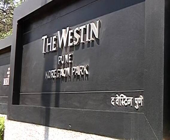 बॉलिवूड करचोरीप्रकरणात तापसी, अनुराग कश्यप यांची चौकशी, दोघांचे मोबाईल लॅपटॉप आयकर पथकाच्या ताब्यात