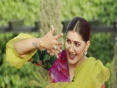 सपना चौधरी ने एबीपी न्यूज संग धमाकेदार अंदाज में मनाई होली, जमाया रंग | Holi 2021 Celebration