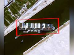  Cargo Ship को निकालने की कोशिशें तेज, जानिए- विश्व व्यापार पर कितना असर पड़ेगा?