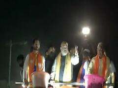 Amit Shah के Kharagpur Road Show में जबरदस्त भीड़, कार्यकर्ताओं ने लगाए 'जय श्री राम' के नारे