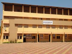 Navsari: કછોલી મુકબધીર શાળાના બે વિદ્યાર્થીઓ કોરોના સંક્રમિત