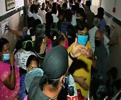 Corona vaccination | पुण्यात लसीकरणासाठी मोठी गर्दी; कमला नेहरु रुग्णालयात सर्वसामान्यांची गर्दी