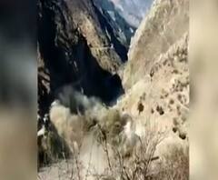 ग्लेशियरों पर मंडरा रहा है खतरा, भविष्य के लिए बर्बादी का है अलार्म ? | ABP Ganga 