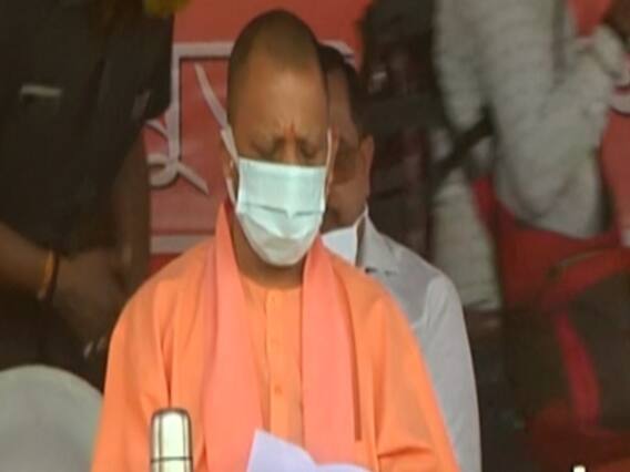 बंगाल के रण में Yogi Adityanath की एंट्री,बोले-'ममता श्री राम के नारे से चिढ़ती हैं' । Sign Bulletin